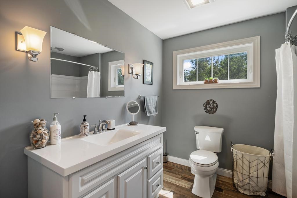 9421 Pickerel Lake Road