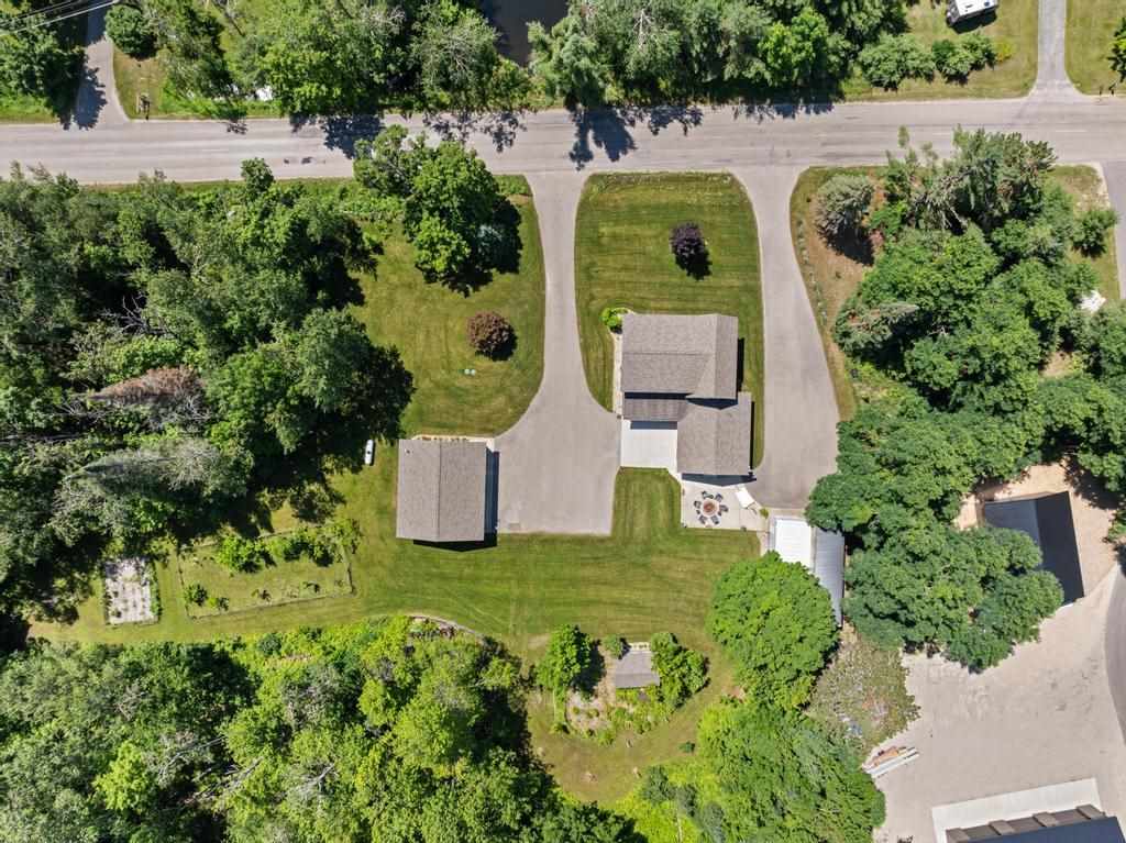 9421 Pickerel Lake Road