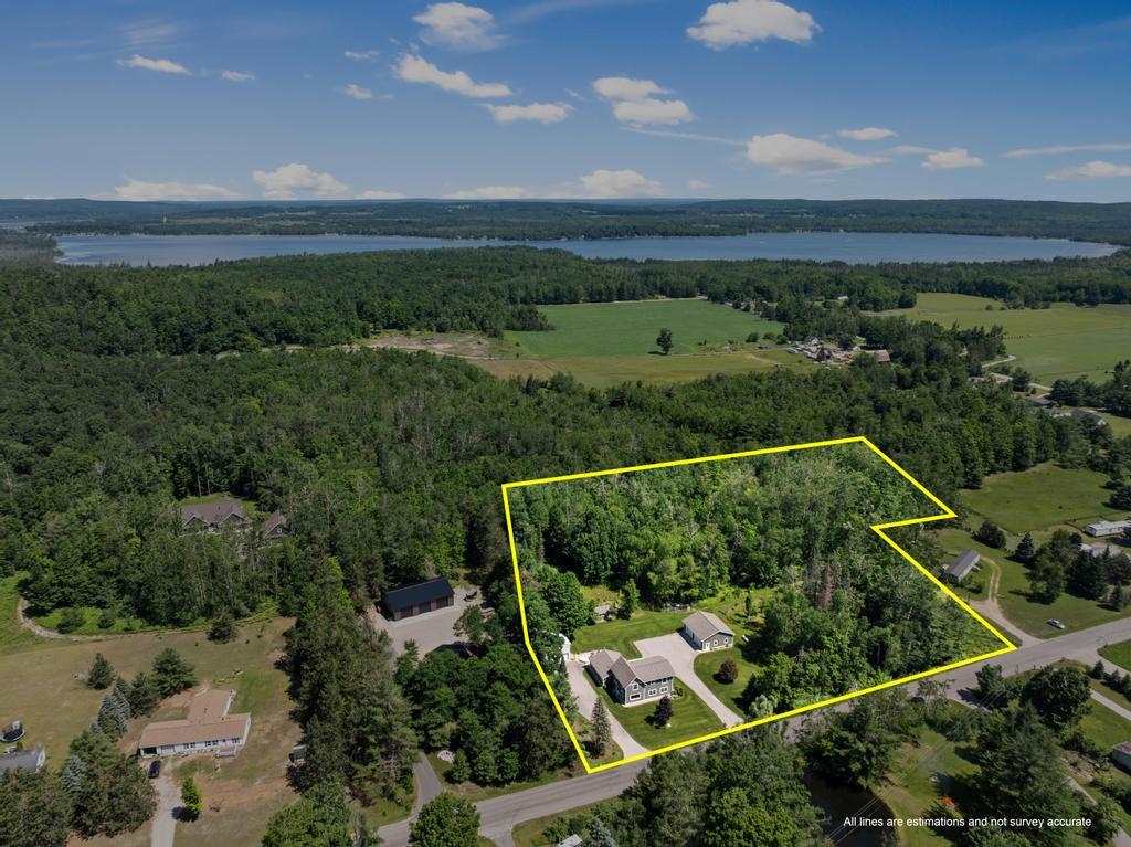9421 Pickerel Lake Road