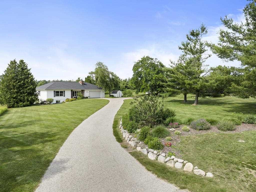 3611 Country Club Road