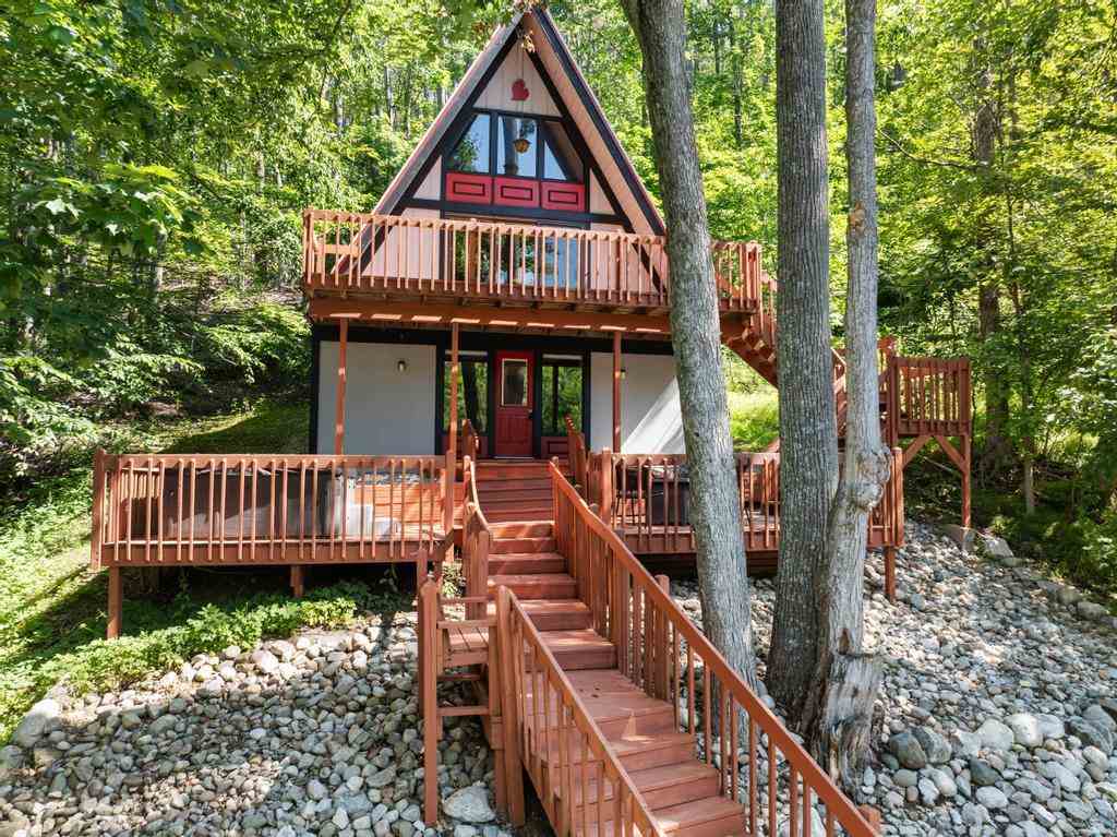 477 Chamonix Lane