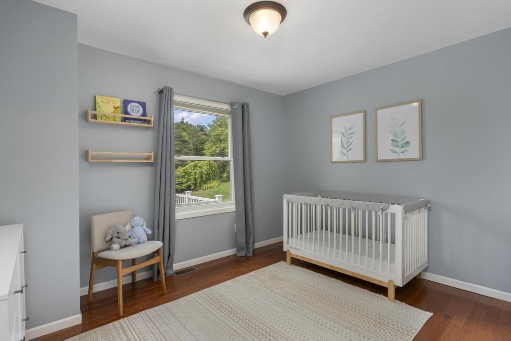 5976 Walloon Meadow Circle