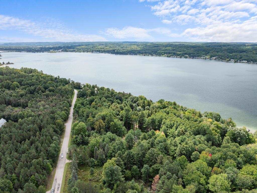 1789 Lalonde Road