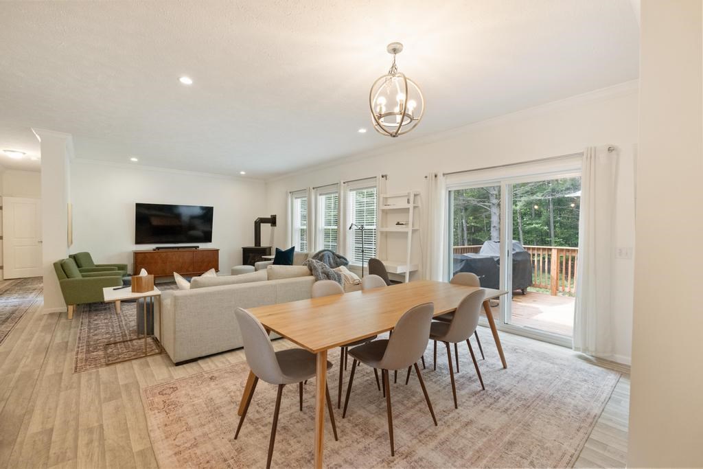 1789 Lalonde Road