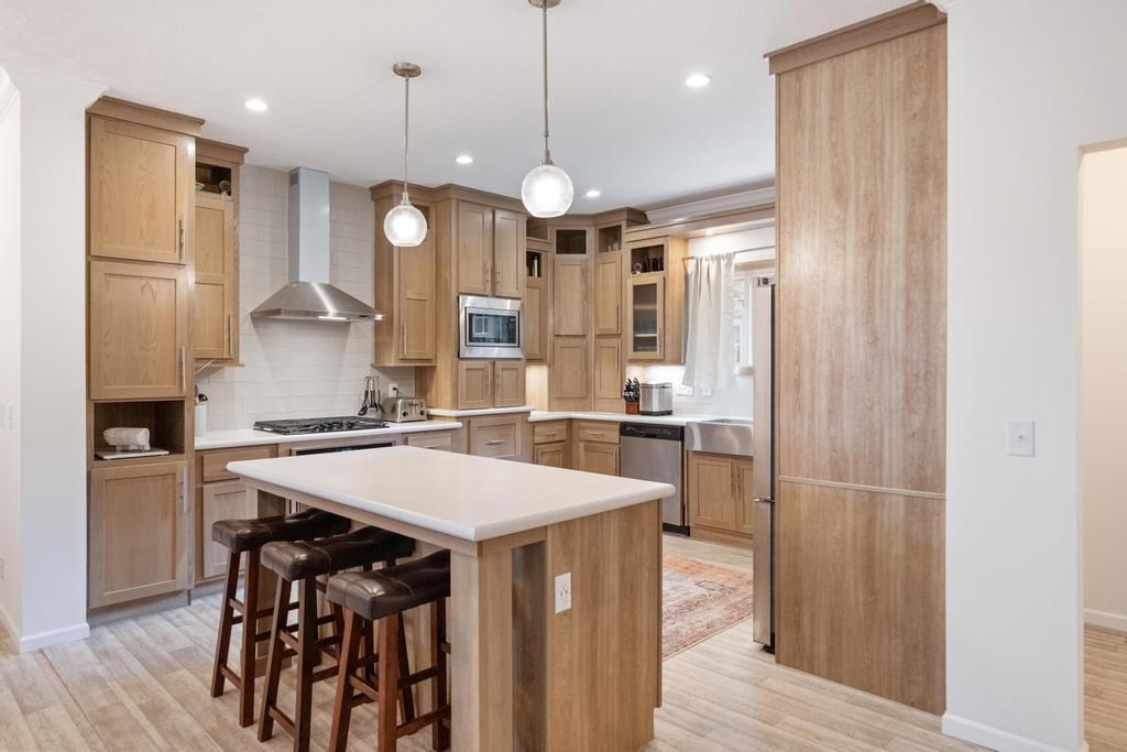 1789 Lalonde Road