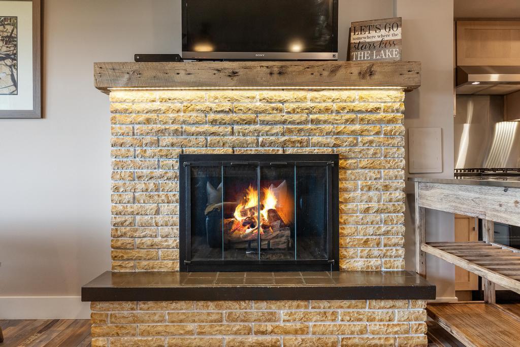 3220 Merritt Street Unit: 6