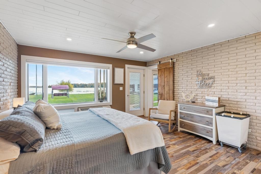 3220 Merritt Street Unit: 6