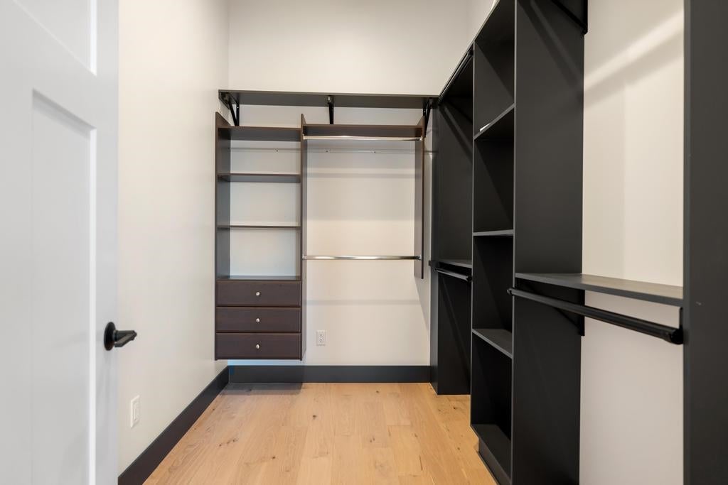 5060 Lower Shore Drive