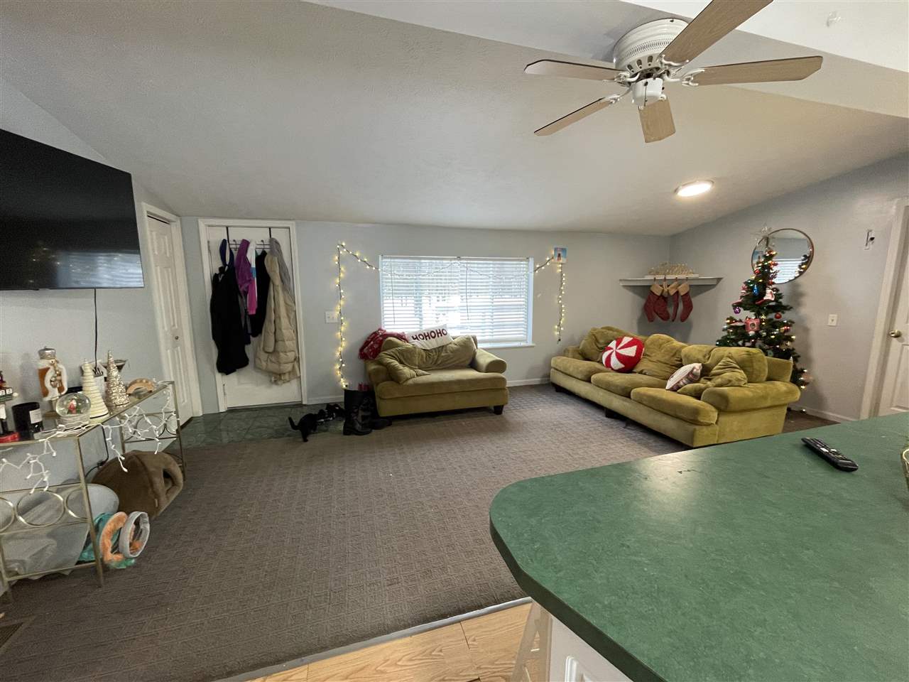 7731 Moore Rd