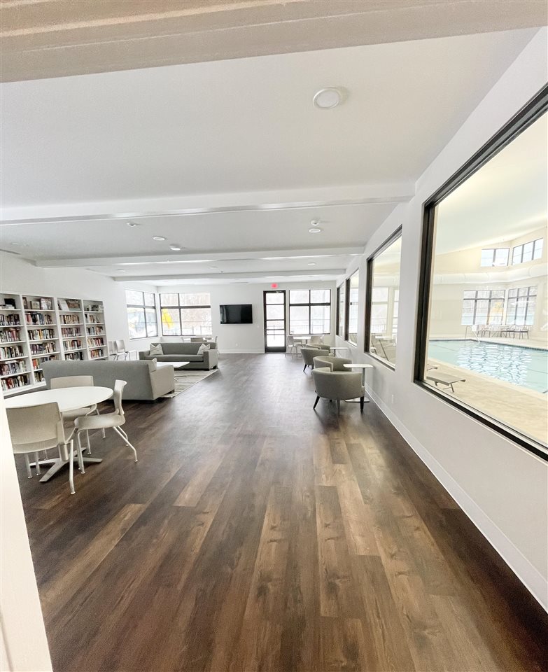 214 Harbor Drive East Unit: 26