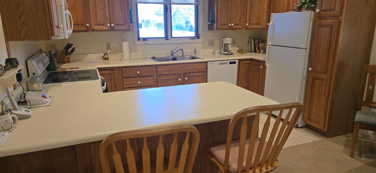 1105 Charlo