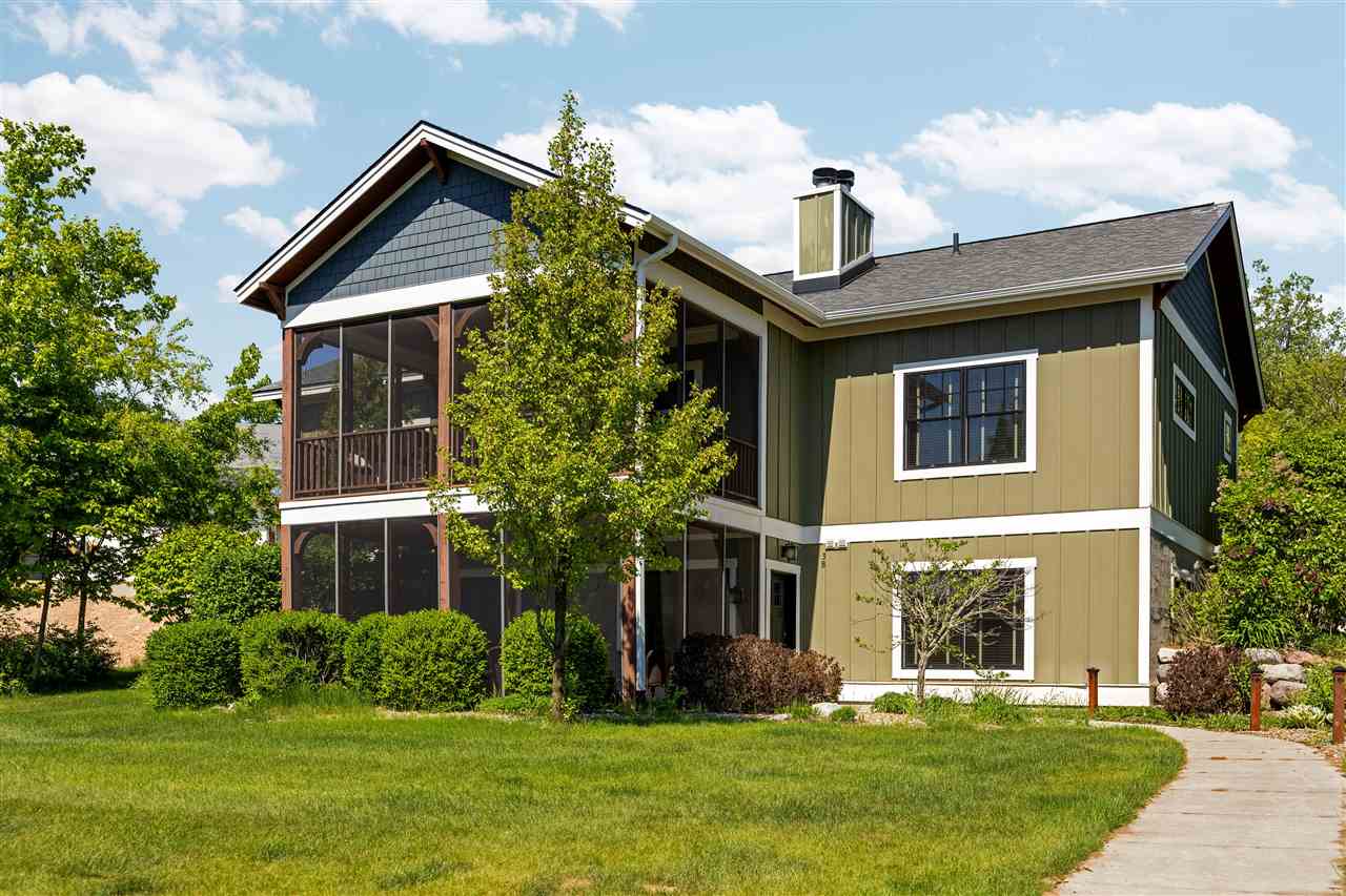 2574 Highlander Drive