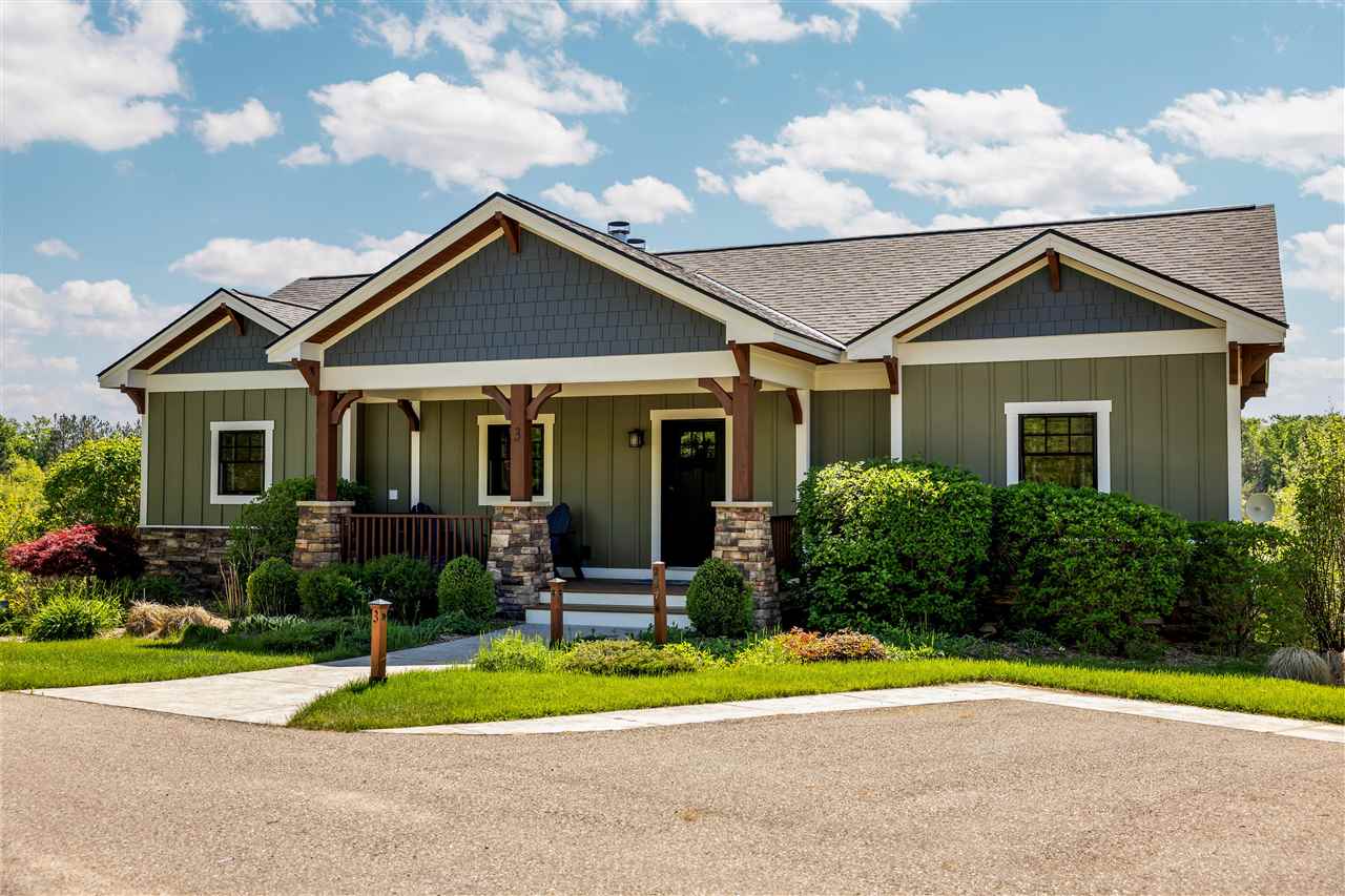 2574 Highlander Drive