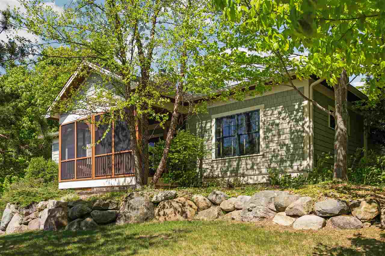 2588 Cottage Lane