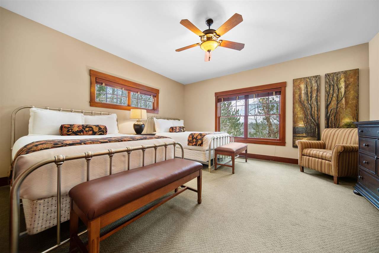 2588 Cottage Lane