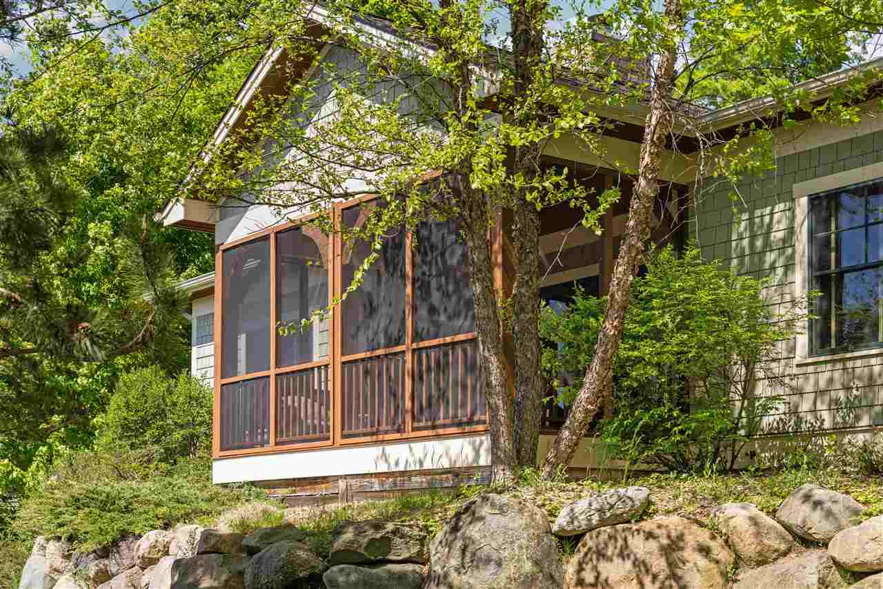 2588 Cottage Lane