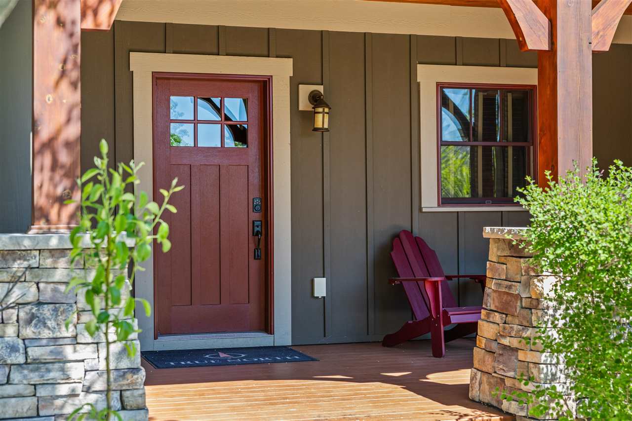 2585 Cottage Lane