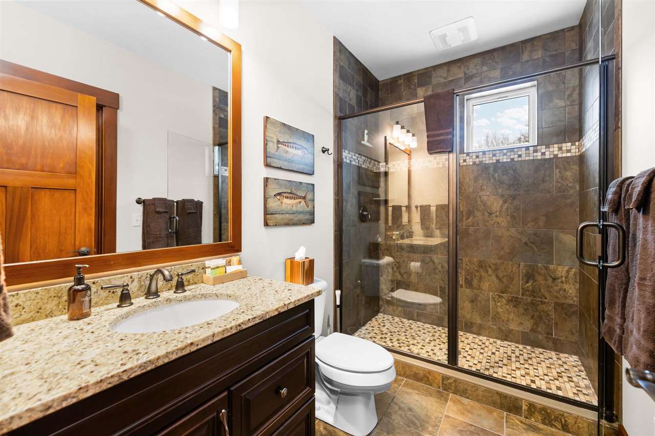 2585 Cottage Lane