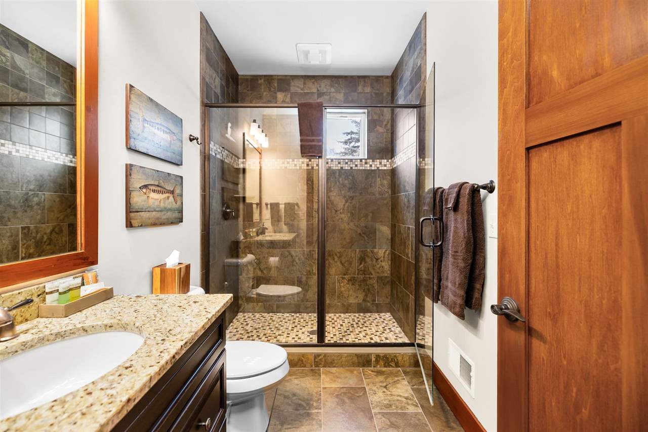 2585 Cottage Lane