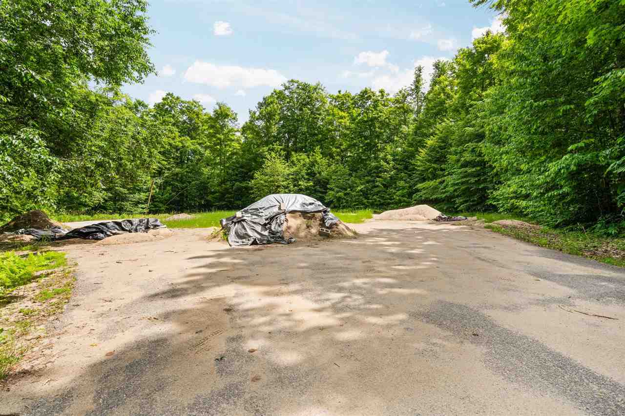 2157 N Black Rock Way