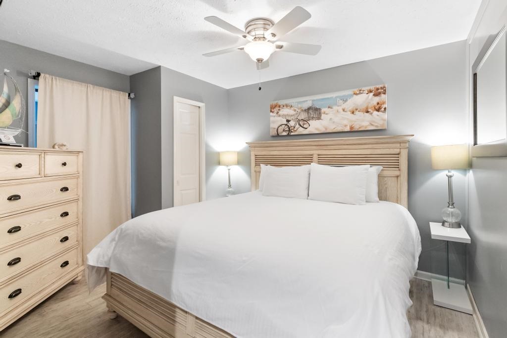 101 Michigan Avenue Unit: 103