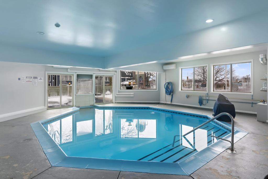101 Michigan Avenue Unit: 103
