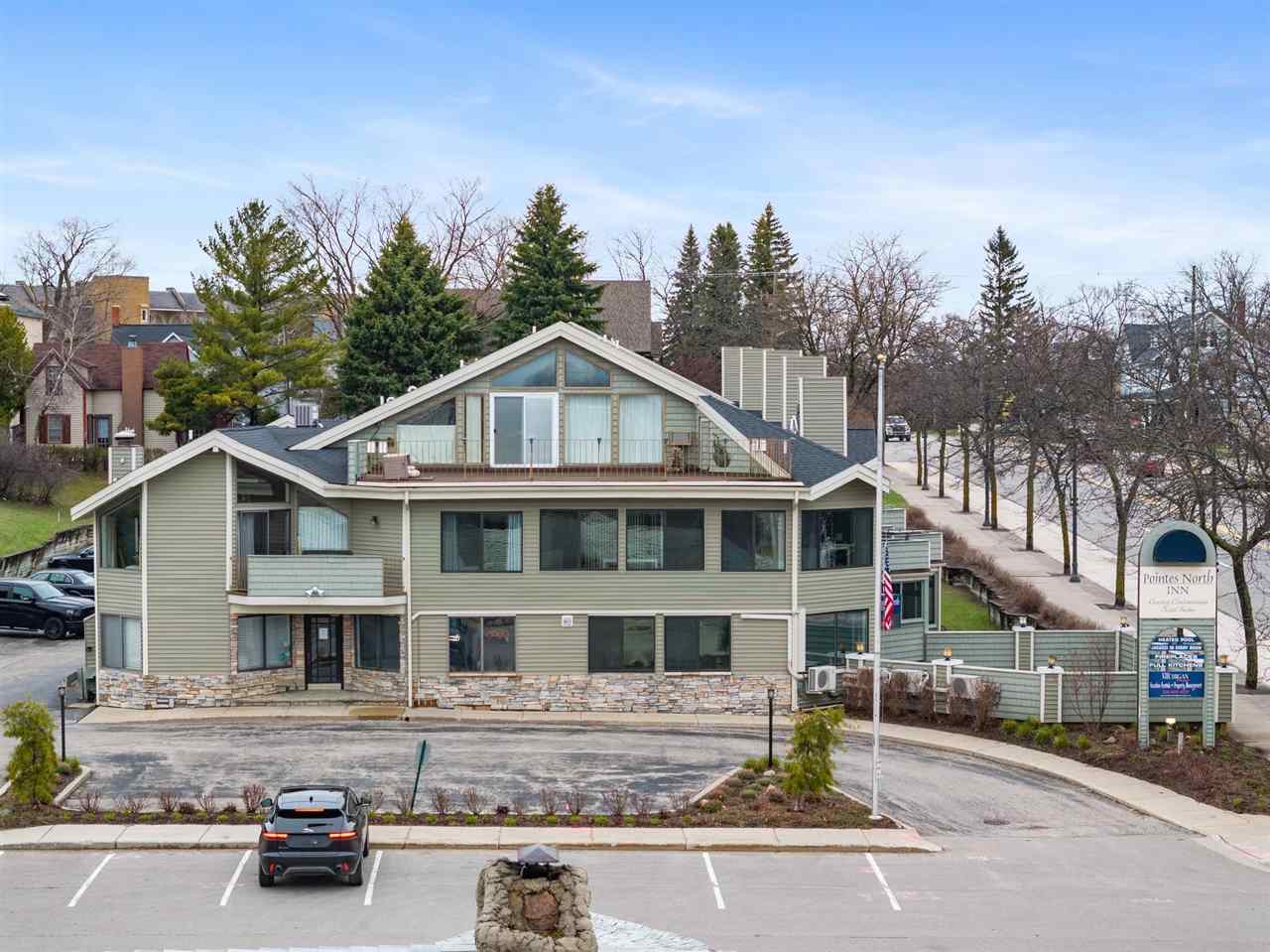 101 Michigan Avenue Unit: 103