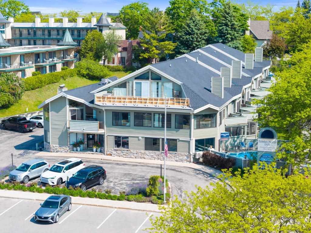 101 Michigan Avenue Unit: 109