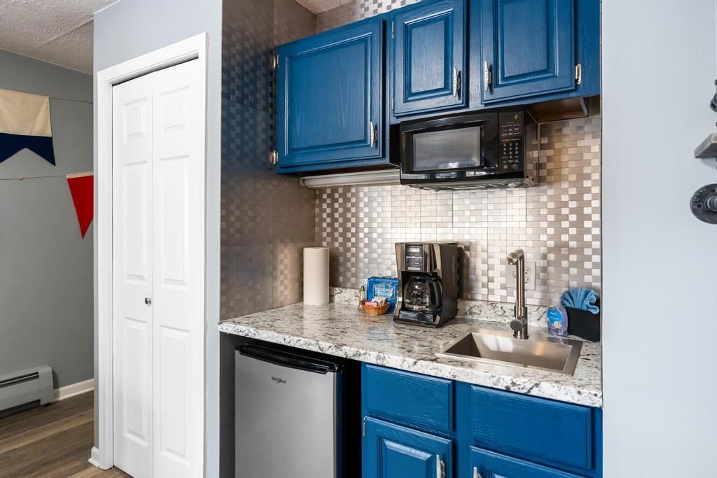 101 Michigan Avenue Unit: 109