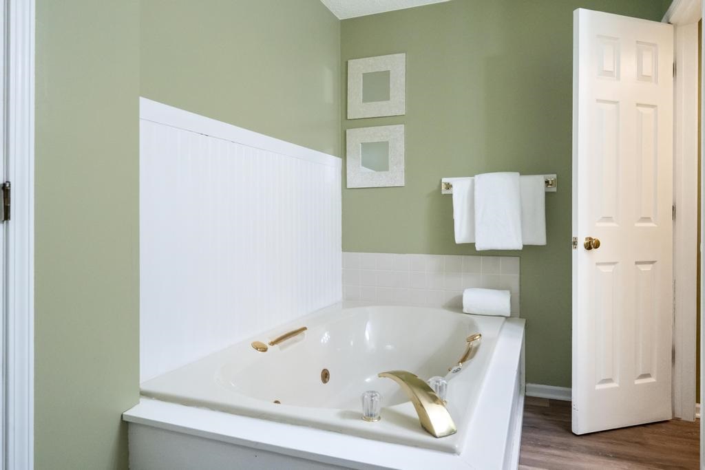 101 Michigan Avenue Unit: 109