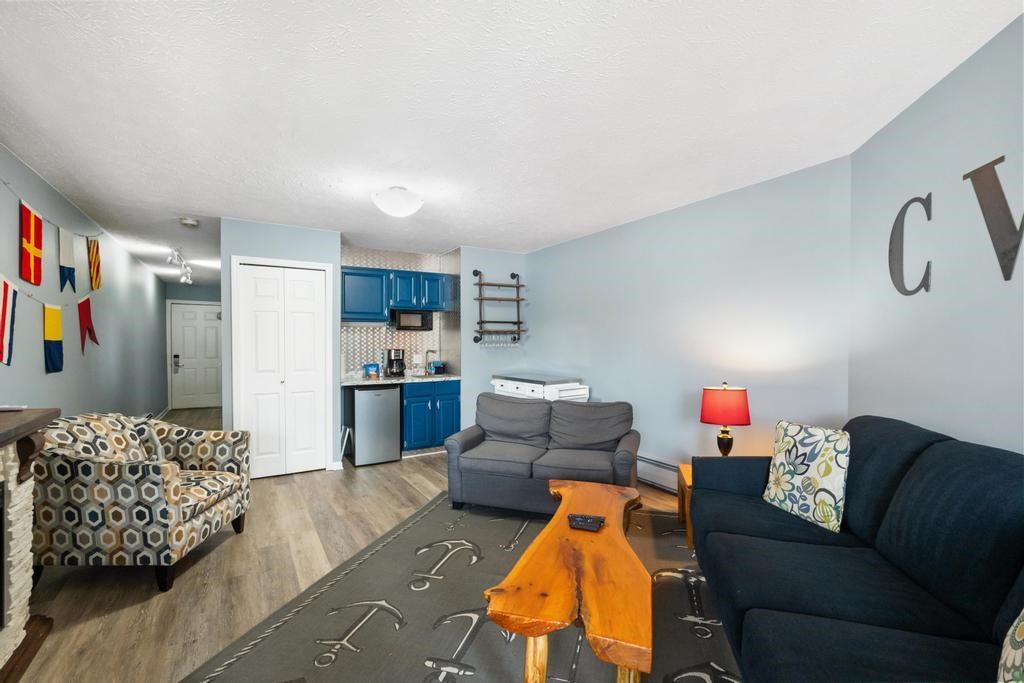 101 Michigan Avenue Unit: 109