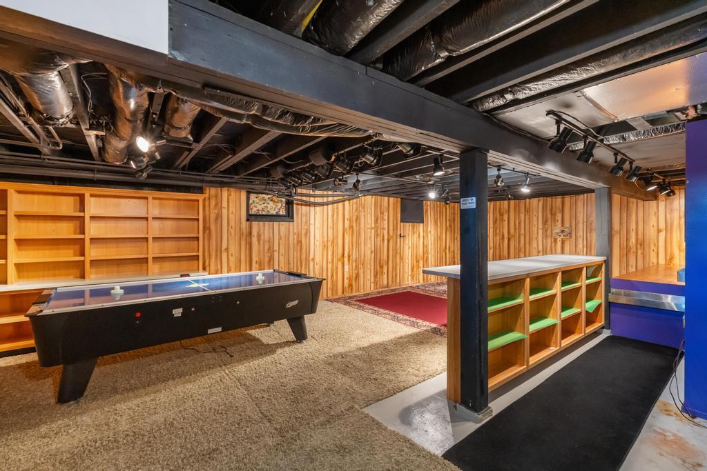 4530 Middle Village Drive