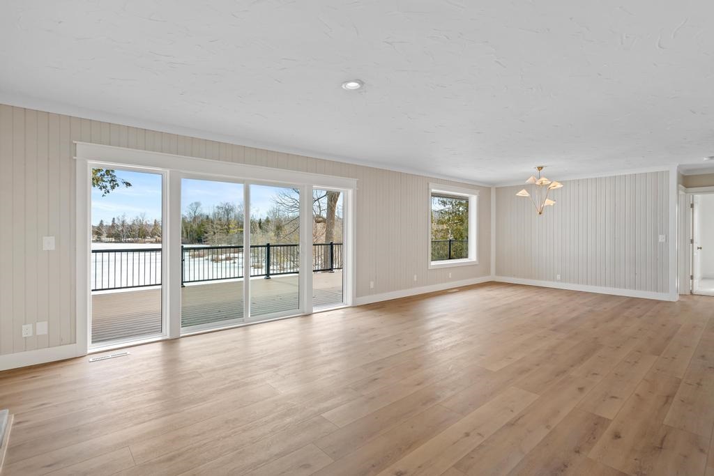 7645 Mulberry Lane