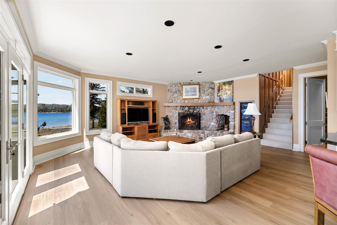 7545 Oyster Bay Drive