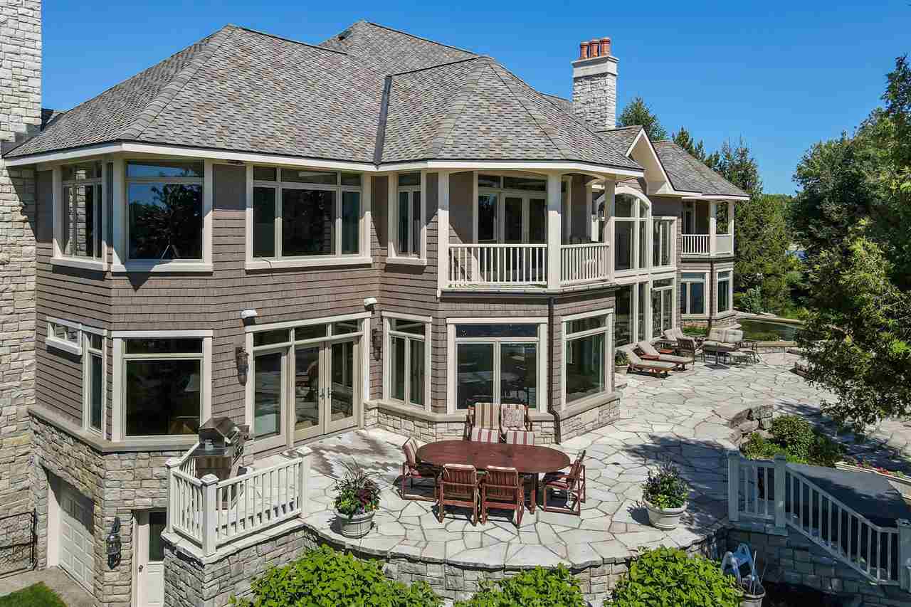 7545 Oyster Bay Drive