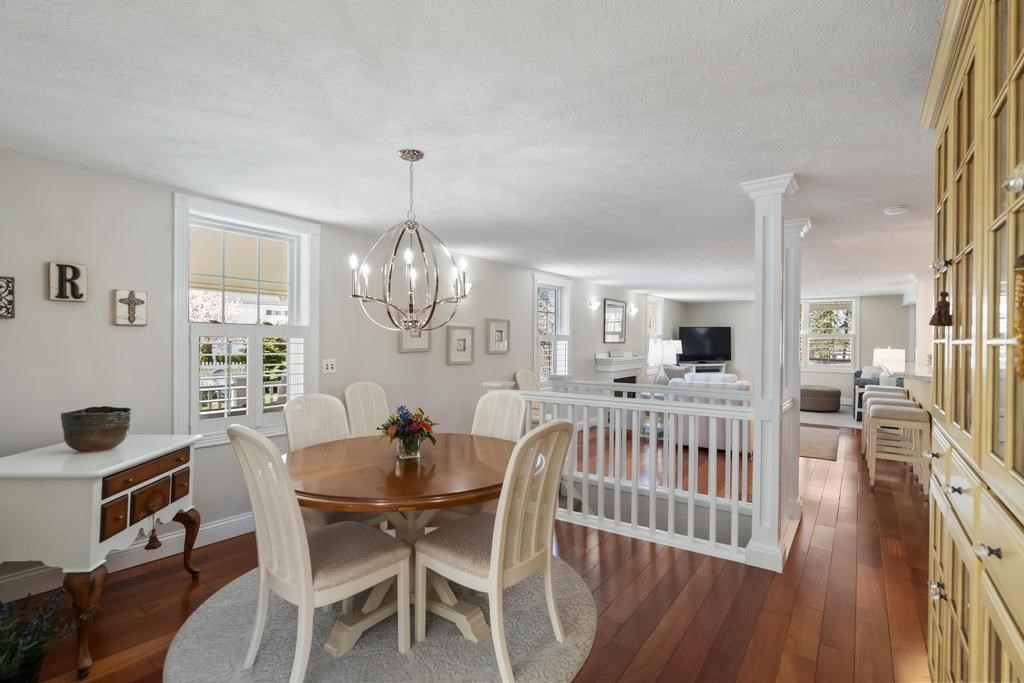 239 W Cedar Street