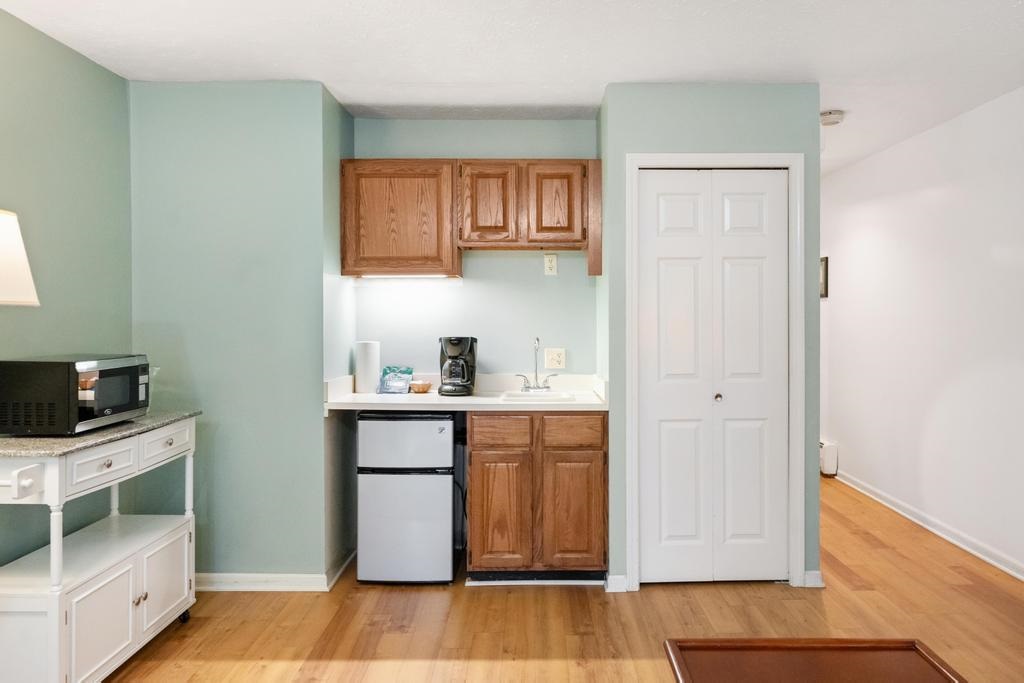 101 Michigan Avenue Unit: 110