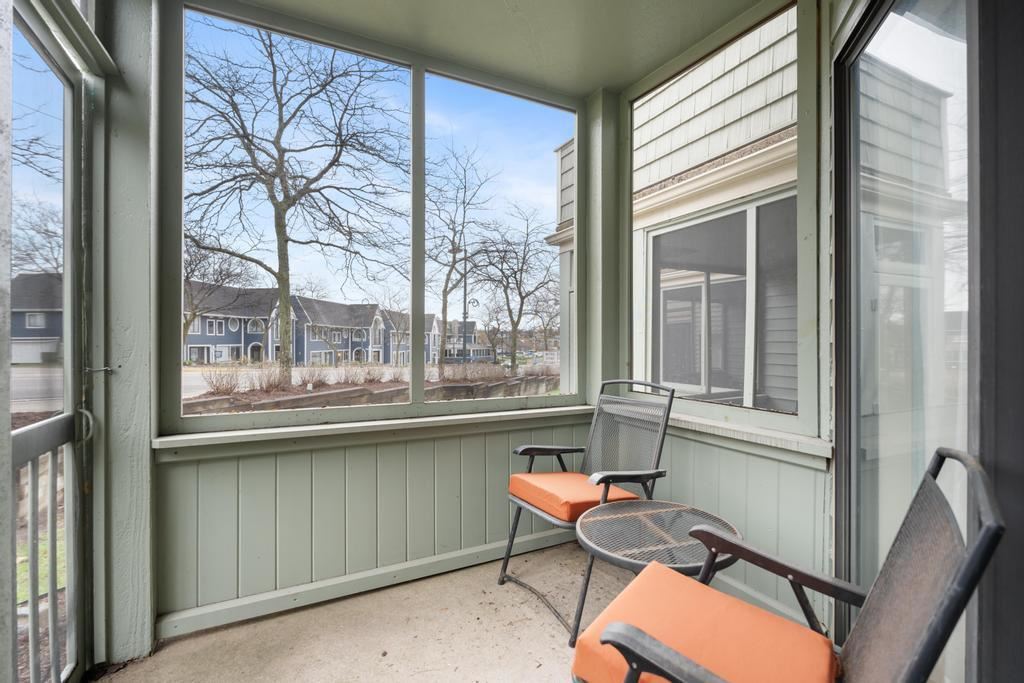 101 Michigan Avenue Unit: 110