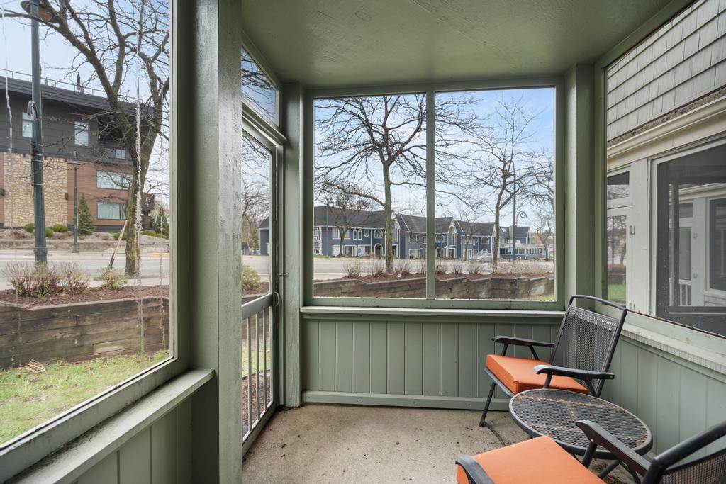 101 Michigan Avenue Unit: 110