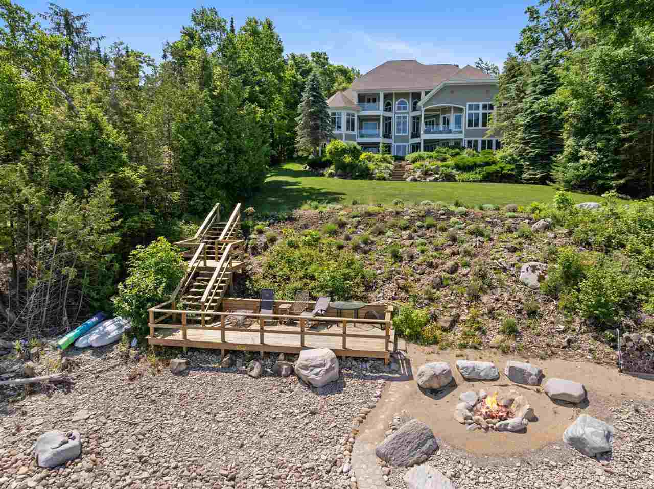6804 Preserve Drive