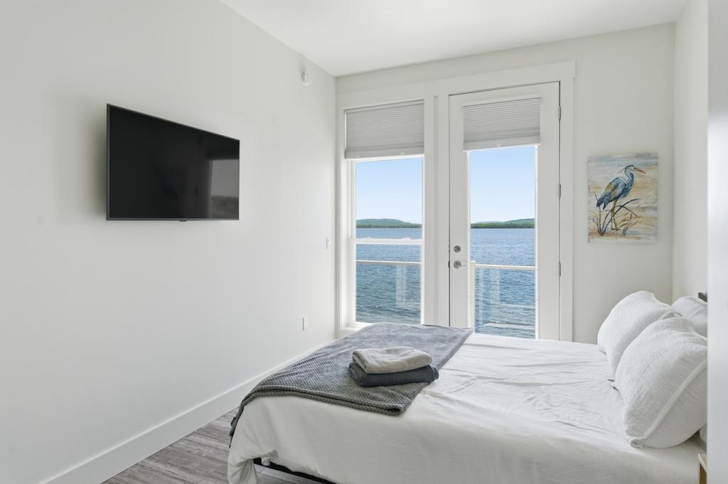 3670 Oden Road Unit: 9