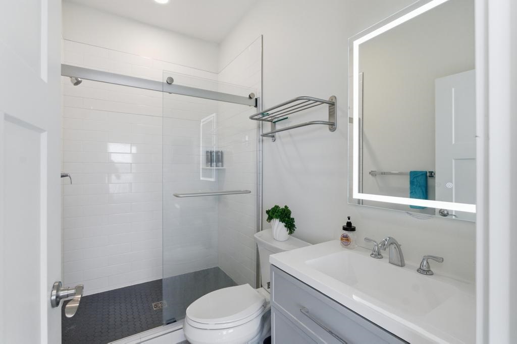 3670 Oden Road Unit: 9