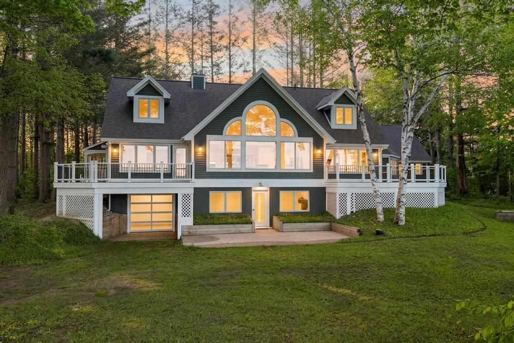 1248 Autumn Lane
