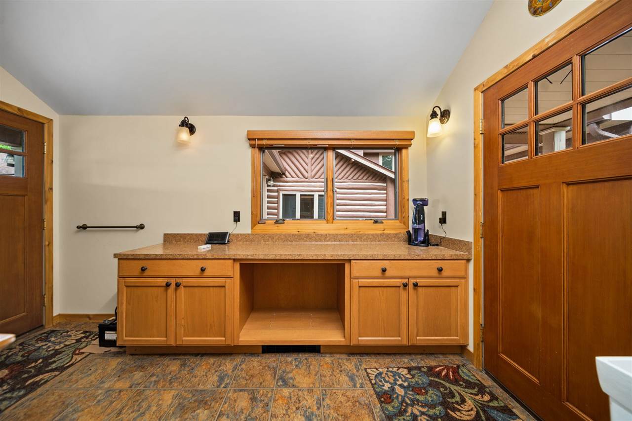 9669 Trails End Road