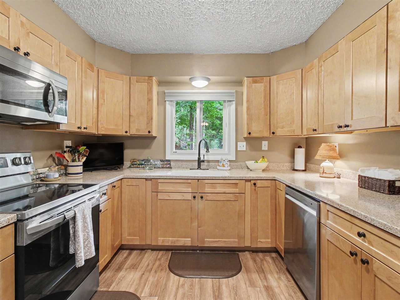 12593 Fern Place
