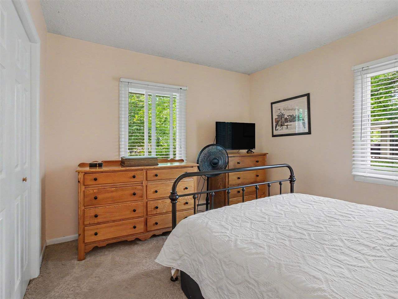 12593 Fern Place