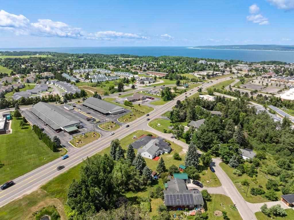 1414 Kilborn Dr