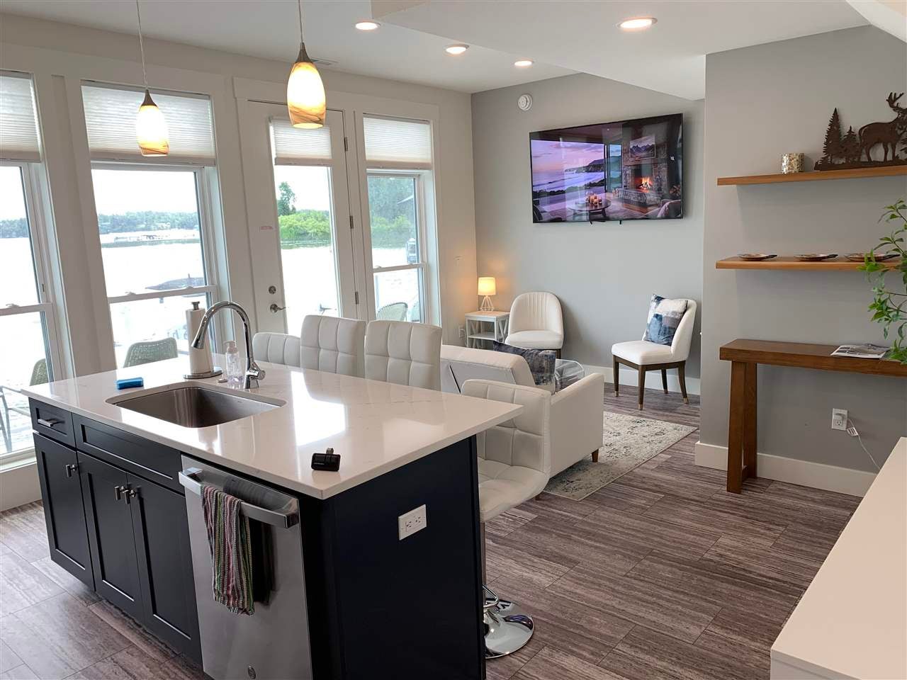 3670 Oden Road Unit: 4&5