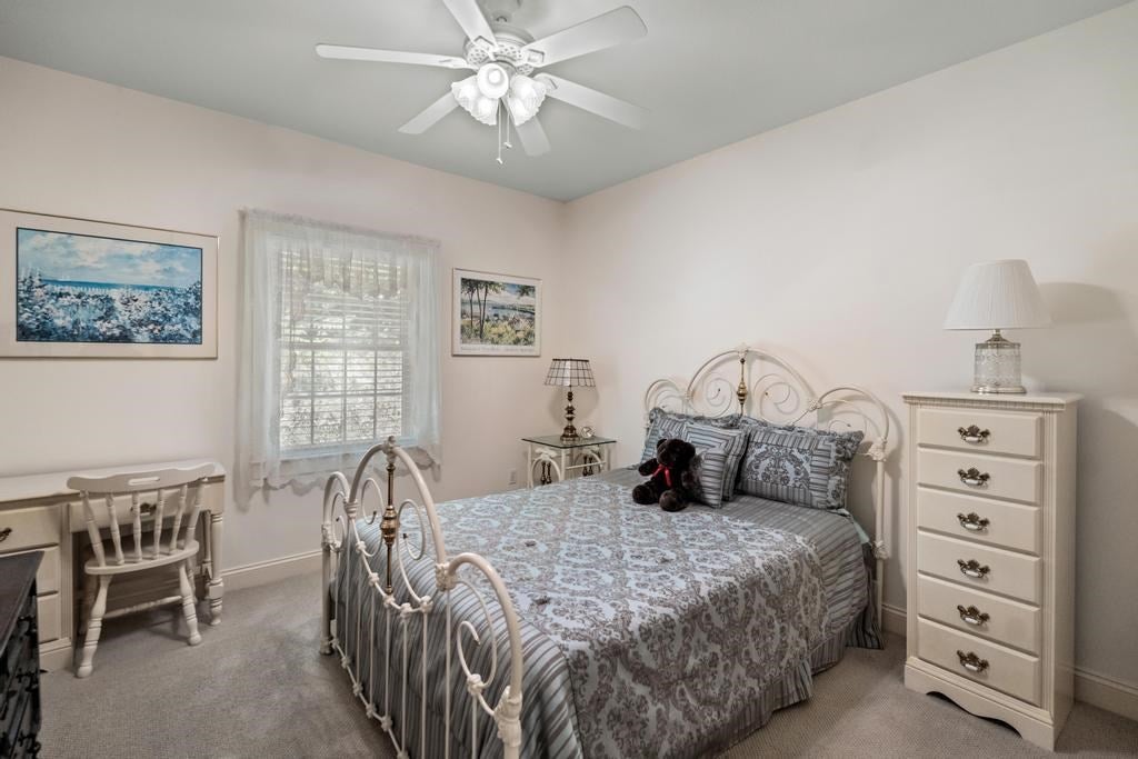 1051 Autumn Lane