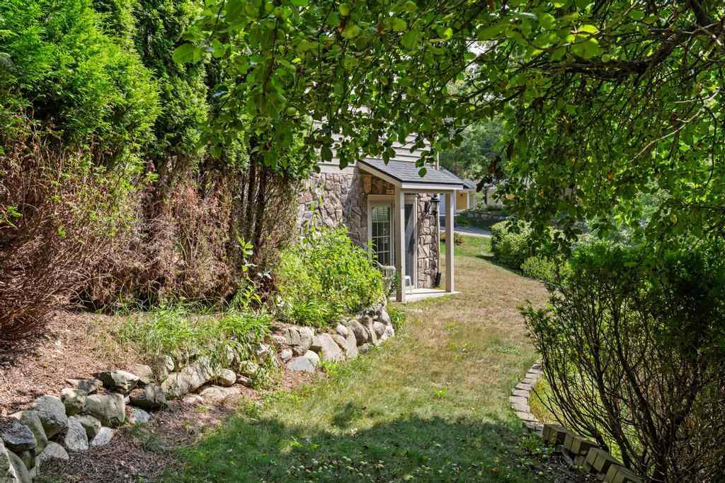1051 Autumn Lane